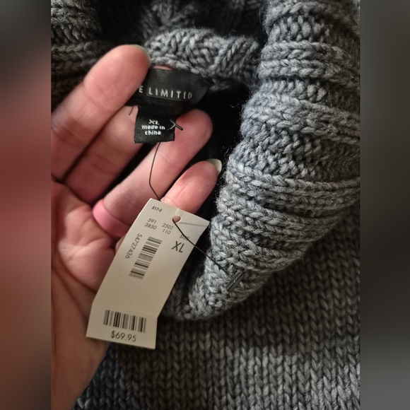 NWT The Limited Charcoal Turtleneck Sweater - Picture 2 of 3